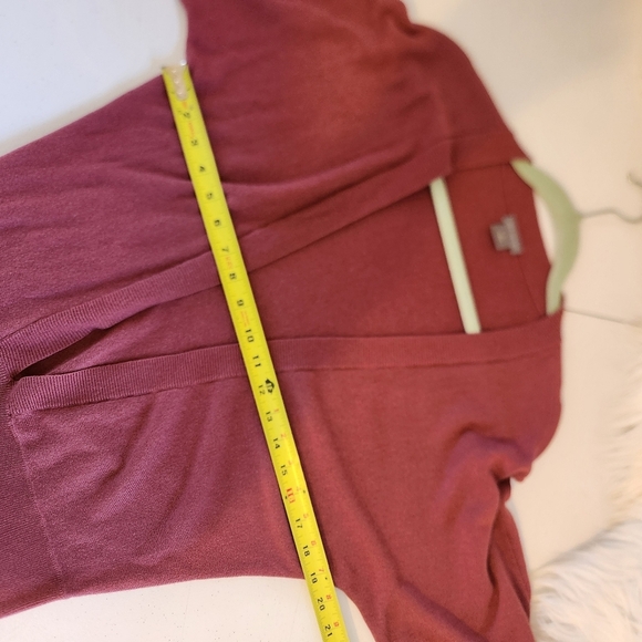 Ann Taylor Short Sleeve Sweater Deep V-Neck Pink Size Large Office Work Winter - Picture 9 of 10
